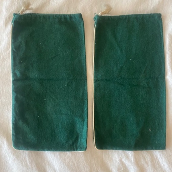 COLE  HAAN Drawstring Shoe Travel Bags - 7.5 x14.5 - Hunter Green (set of 2) - Picture 2 of 4